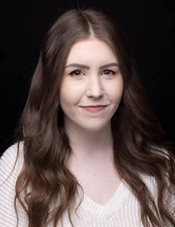 Katie Ziraldo Headshot