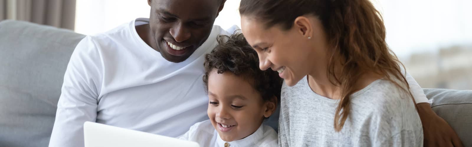 Family looking into HomePath and HomeReady mortgages.