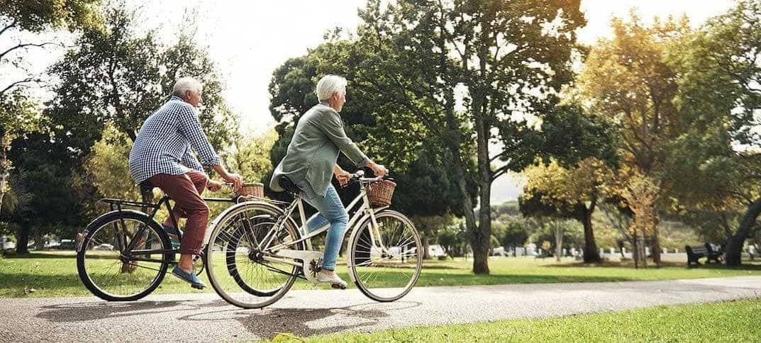 What Is an Active Retirement Community? How Does It Differ from a  Traditional Senior Living or Assisted Living Home?