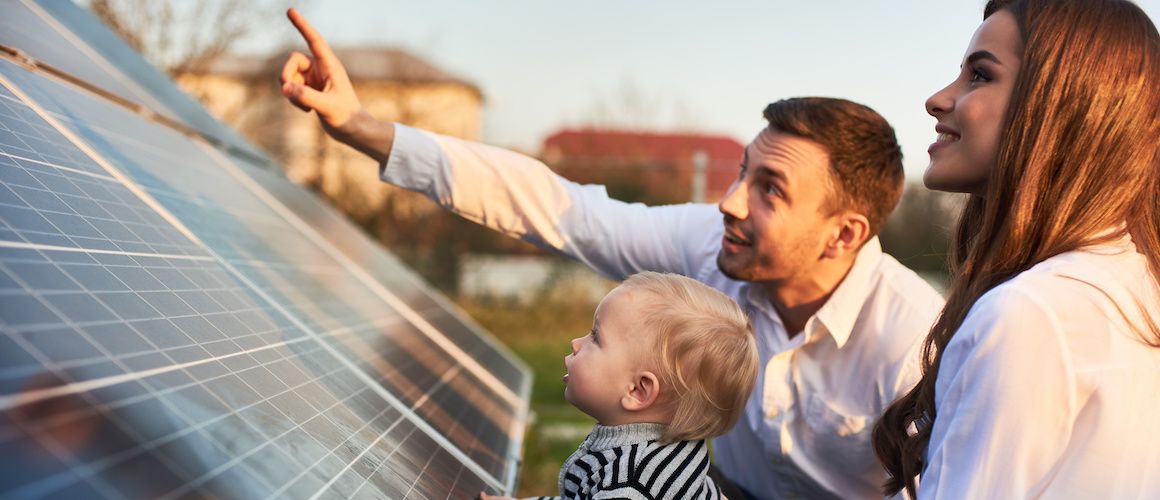 Cómo pueden afectar los paneles solares la obtención de un préstamo