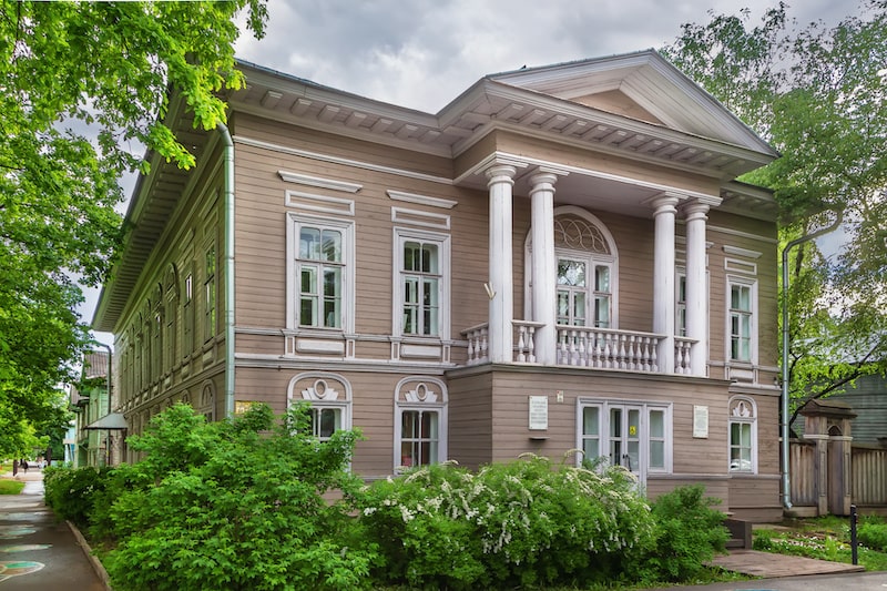 Greek revival style home.
