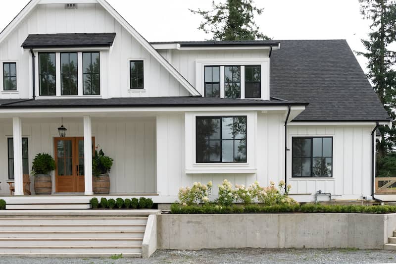 Modern farmhouse home.