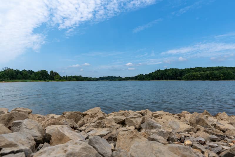 Rocky beach view of Elizabethtown, Kentucky.